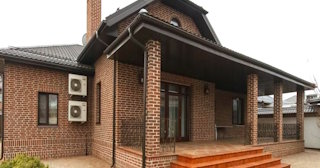 Строительство домов из кирпича с мансардой в Выборге | от 3674 рублей